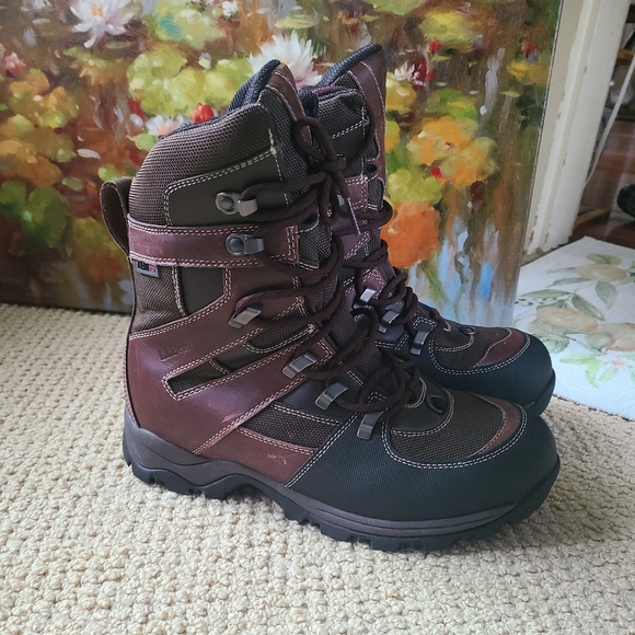 L.L. Bean Men\'s Brown and Black Boots main image 6